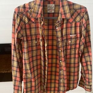 SOLD- Men’s Lucky Brand Button Up Shirt